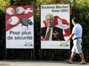 009-election-poster-SVP-2007-black-sheep-and-support-Blocher