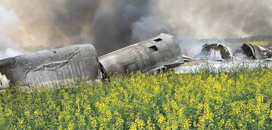 Ту-22М3, бомбивший ночью Украину, рухнул в Ставрополье