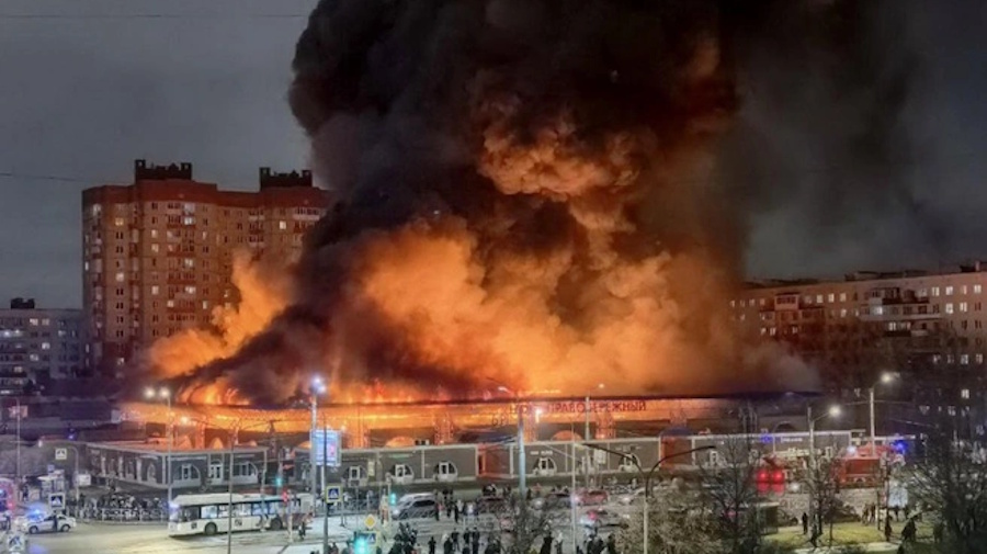 Взрыв в Перми по экспериментальной неосторожности, пожар в Петербурге по несоответствующим услугам