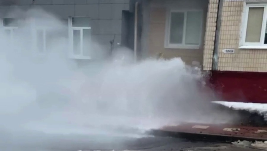 Белгород без горячей воды, жители сами по себе