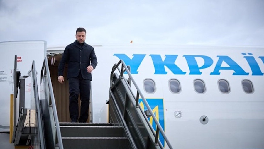 Венгрия и Словакия сняли вето: ЕС выделяет кредит и вводит санкции