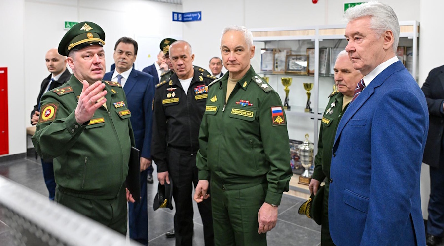 Белоусов повторил за Медведевым контрактную отчётность