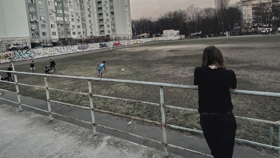 Российские социологические тренды: тяжело с деньгами, легко с семьёй