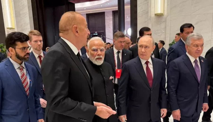 Моди уговаривает Путина именем Ганди, Бессент предлагает Силуанову план имени Трампа